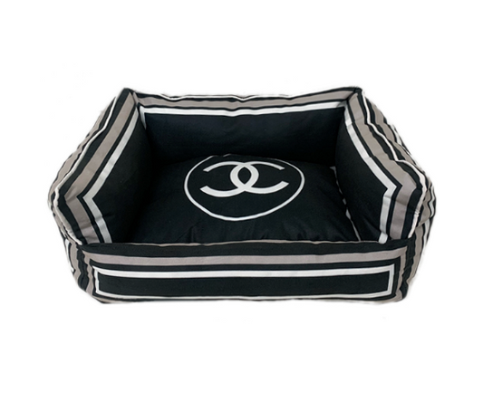 Chewnel Dog Bed in Black
